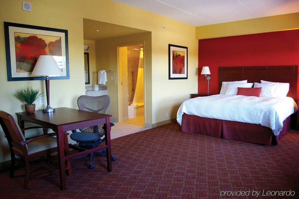 Фото Hampton Inn & Suites Boise-Downtown