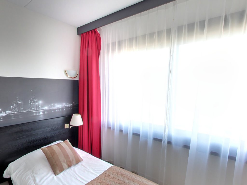 Фото Bastion Hotel Vlaardingen