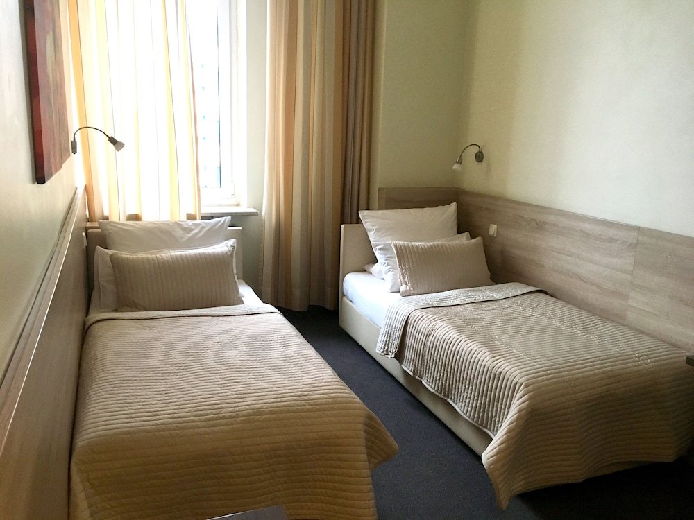 Фото Hotel Central
