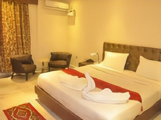 Фото Hotel Sher E Punjab