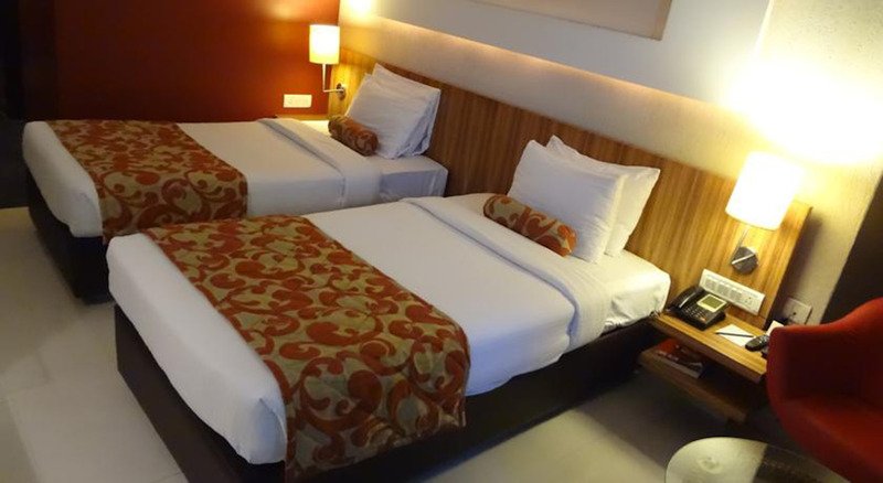 Фото Hotel Satkar Residency