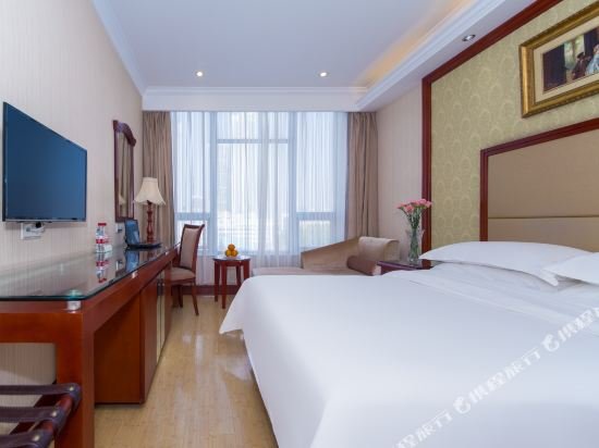 Фото Vienna International Hotel Xiangyang Railway Stati
