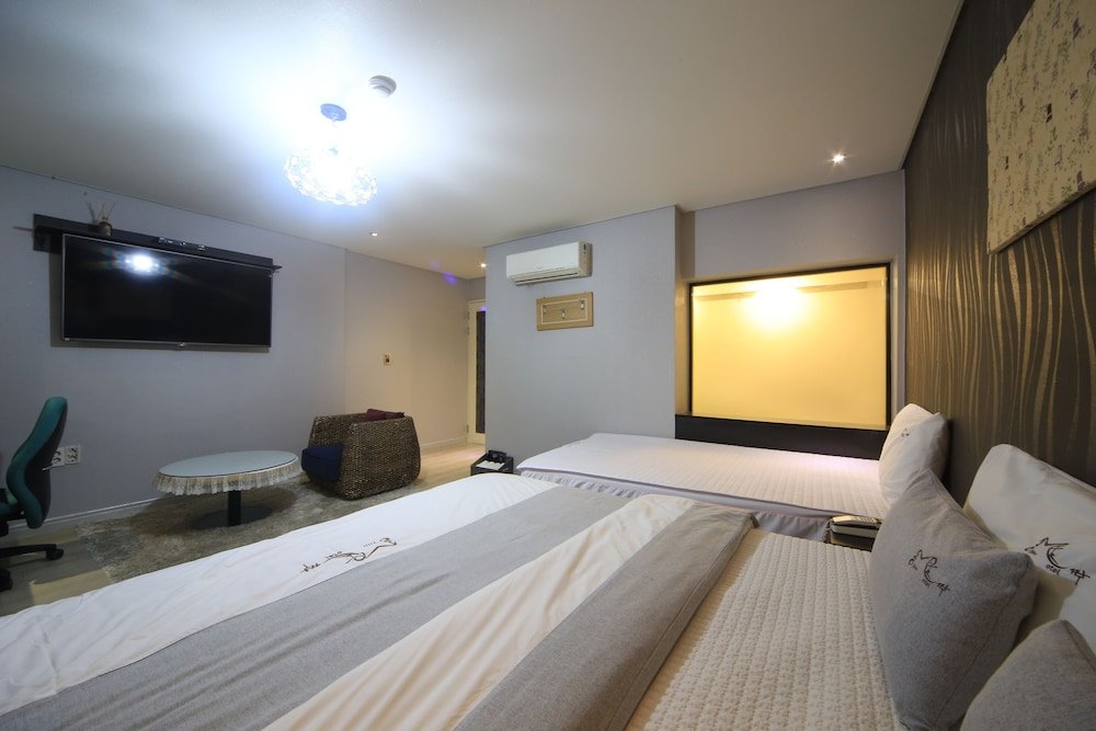 Фото Jjak Boutique Hotel