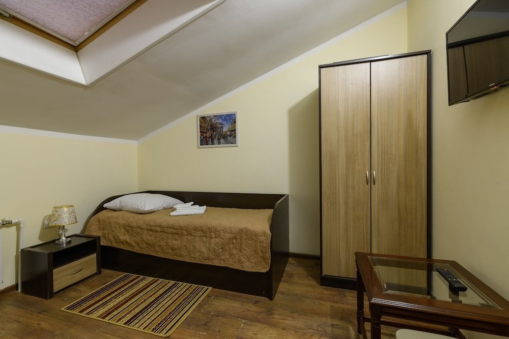 Фото Грин Стар