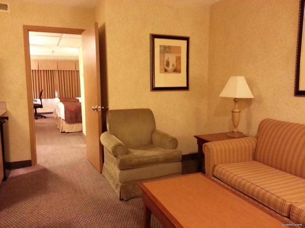 Фото Best Western Plus Rama Inn