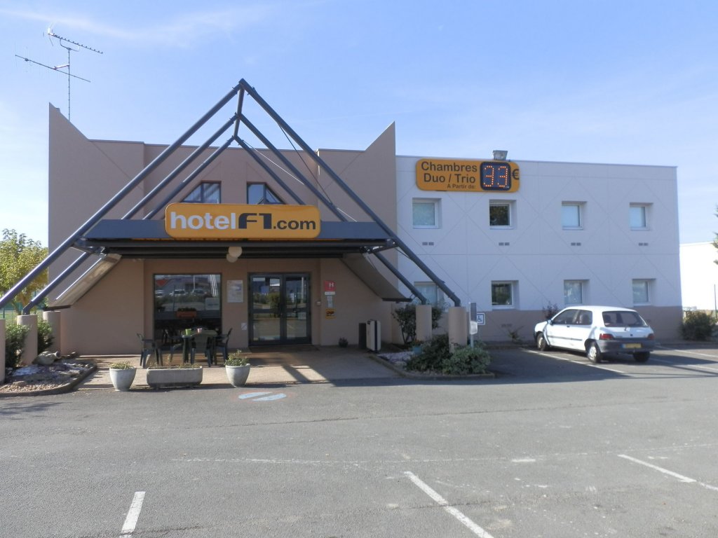 Фото HotelF1 Cholet