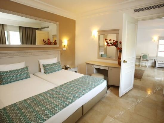 Фото Marhaba Royal Salem