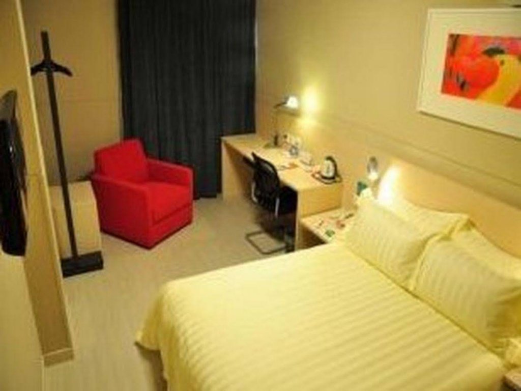 Фото Jinjiang Inn Changsha Wuyi Square