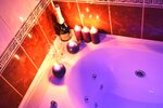 Jacuzzi Grand Apartments Исторический центр Немига (ул. Мясникова, 17, Минск), гостиница в Минске