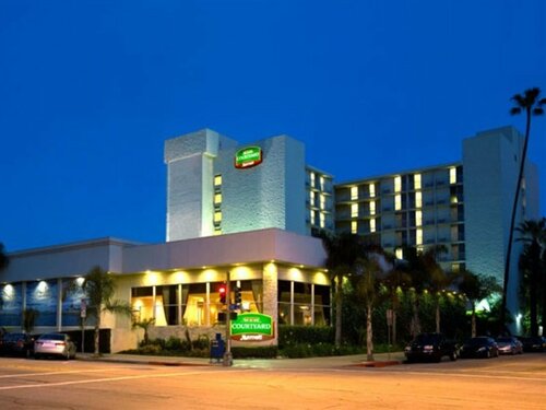 Гостиница Courtyard by Marriott Long Beach Downtown в Лонг-Бич