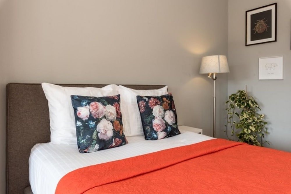 Фото Boutique Canal House Suites