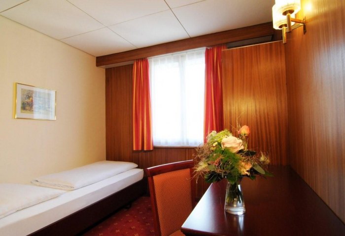 Фото отеля 4