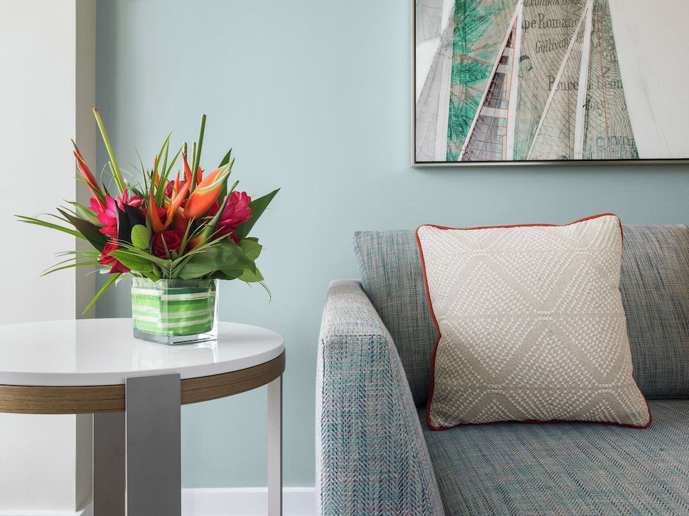 Фото The Reach Key West, Curio Collection by Hilton