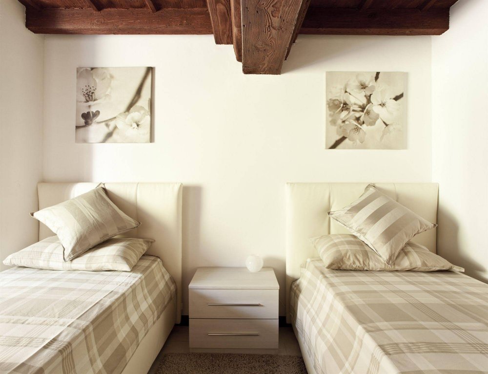 Фото Fashion District Apartment