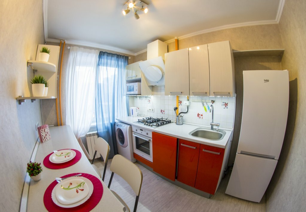 Alojamiento en alquiler diario RENT-servic na Krasnom puti 65, , foto
