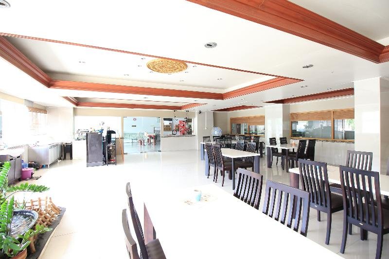 Фото Diamond Place Hotel & Serviced Apartment