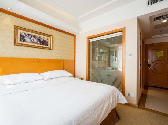 Фото Vienna International Hotel Shenyang Railway Station Branch