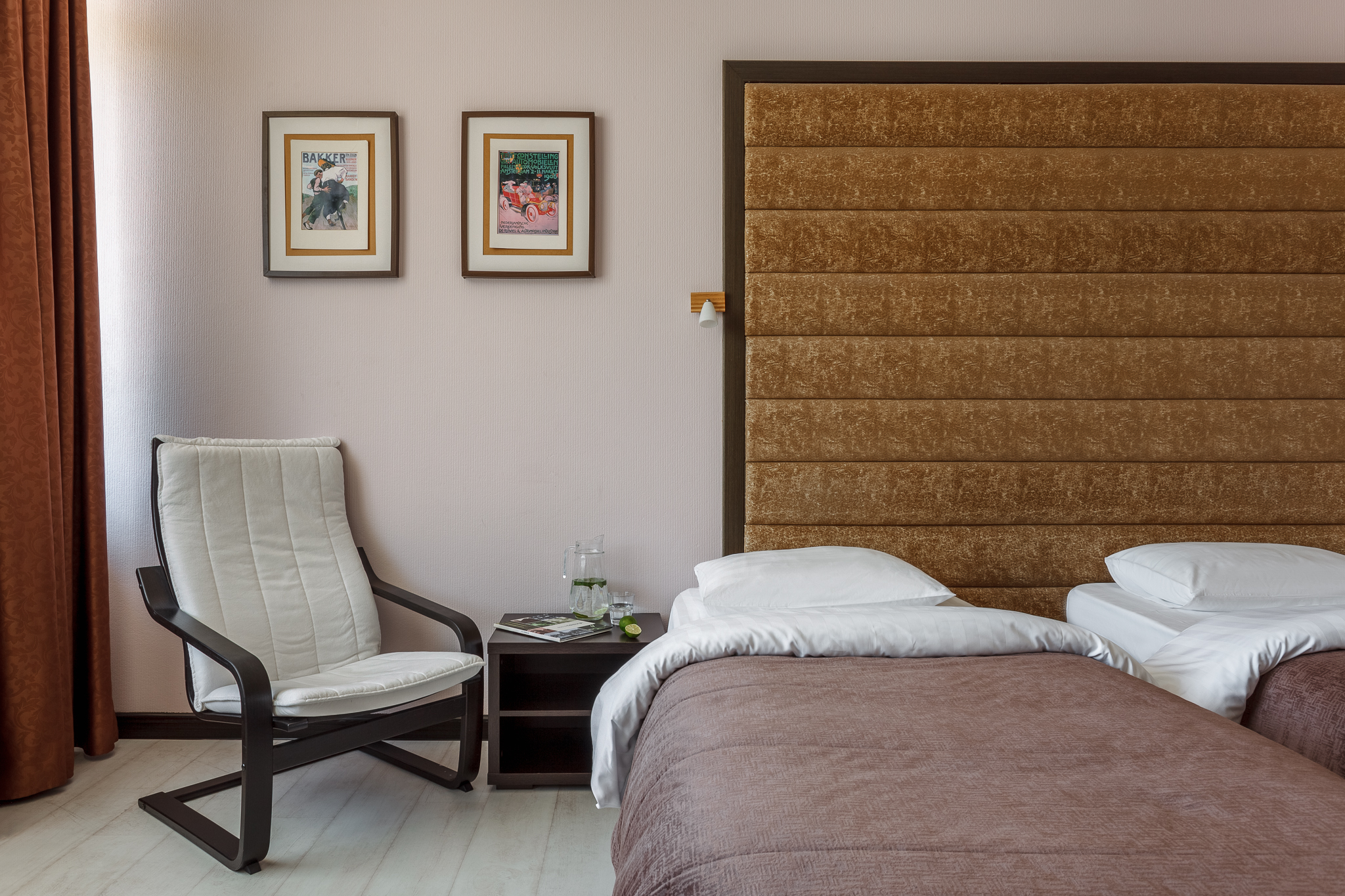 Фото Британика