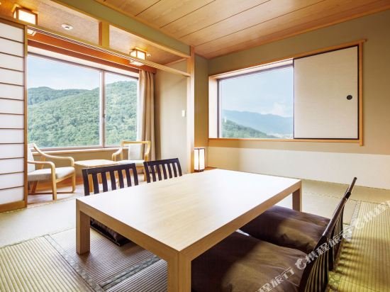 Фото Kofu Kinenbi Hotel