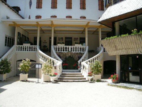 Гостиница Grand Hôtel du Parc
