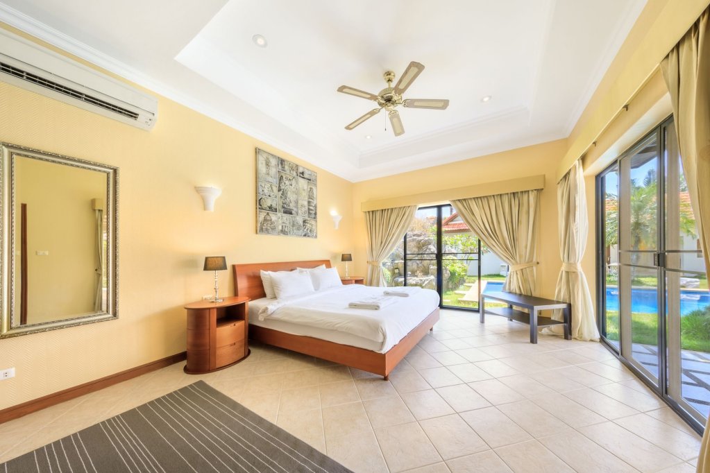 Фото VIP Villas Pattaya Park Villas Jomtien Beach