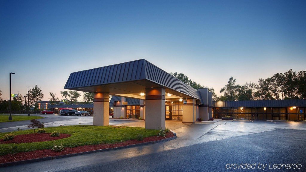 Фото Best Western Gateway Adirondack Inn