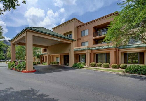 Гостиница Courtyard by Marriott Lafayette Airport в Лафайетте