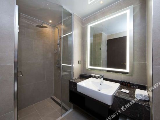 Фото S& Hotel