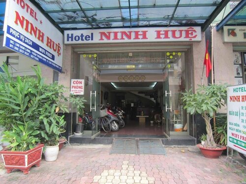 Гостиница Ninh Hue Hotel в Хошимине