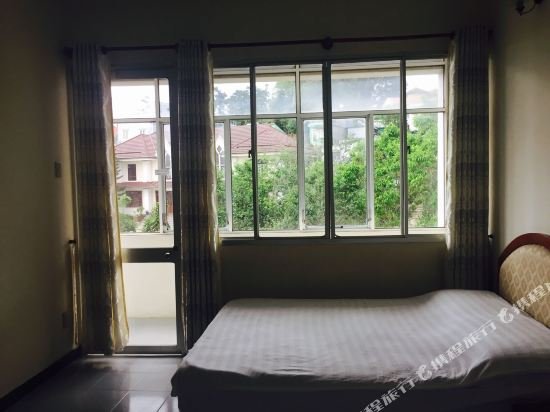Фото A Dong Hotel Da Lat