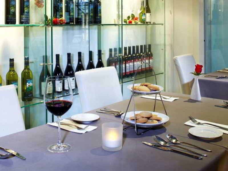 Фото Bridal Tea House Hotel Yau Ma Tei