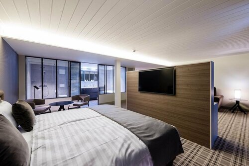 Внешний вид отеля Ambassador Boutique Hotel в Ньоне, фото 5