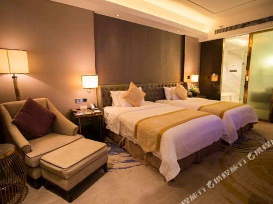 Фото Howard Johnson Tianyu Plaza Yingtan