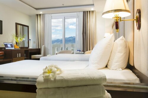 Гостиница Galliot Hotel Nha Trang в Нячанге