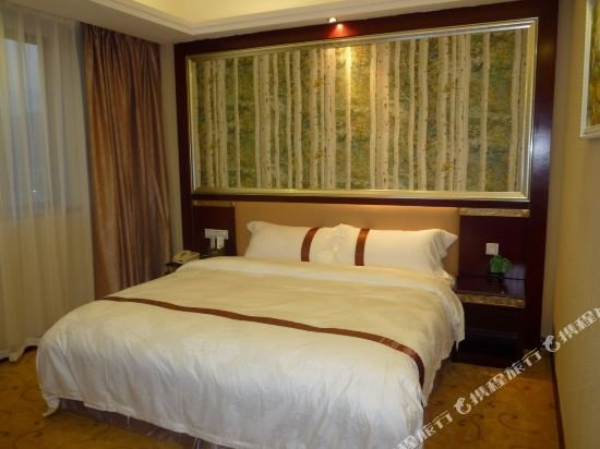 Фото Junyue Hotel