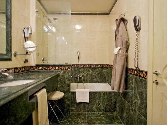 Фото Grand Visconti Palace