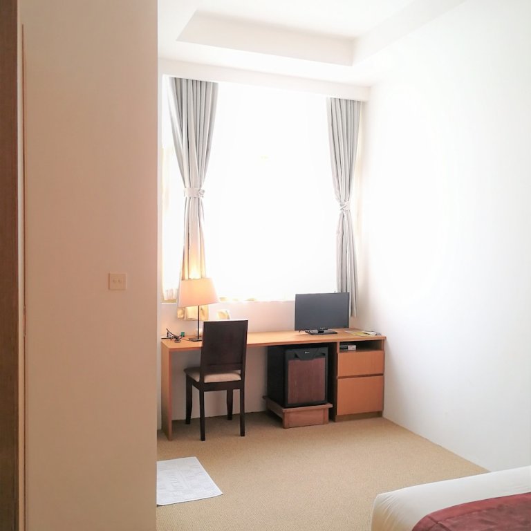 Фото Yama Hotel & Rooftop Bar