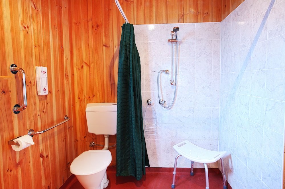 Фото Strahan Village