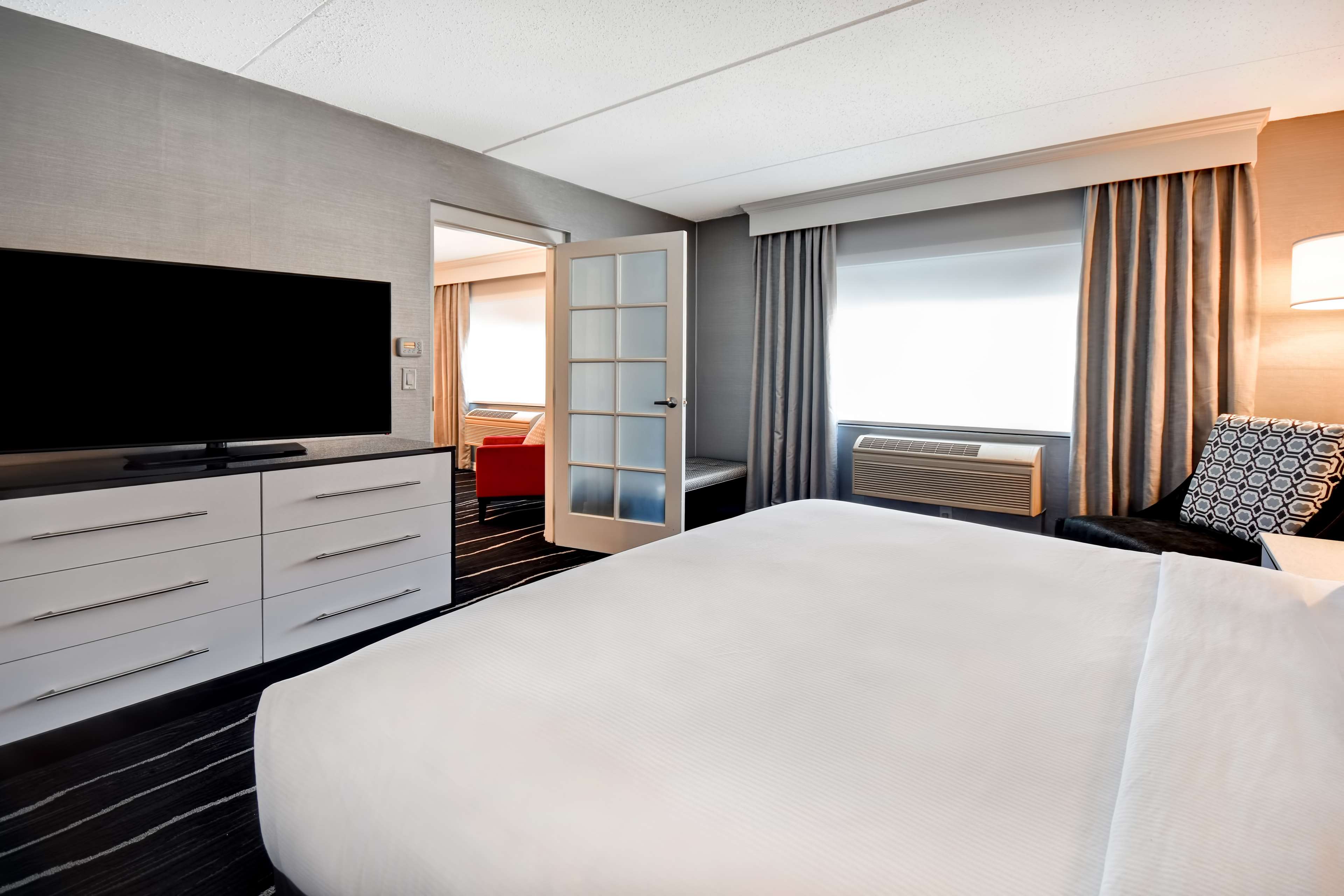 Фото DoubleTree by Hilton Deadwood at Cadillac Jack's