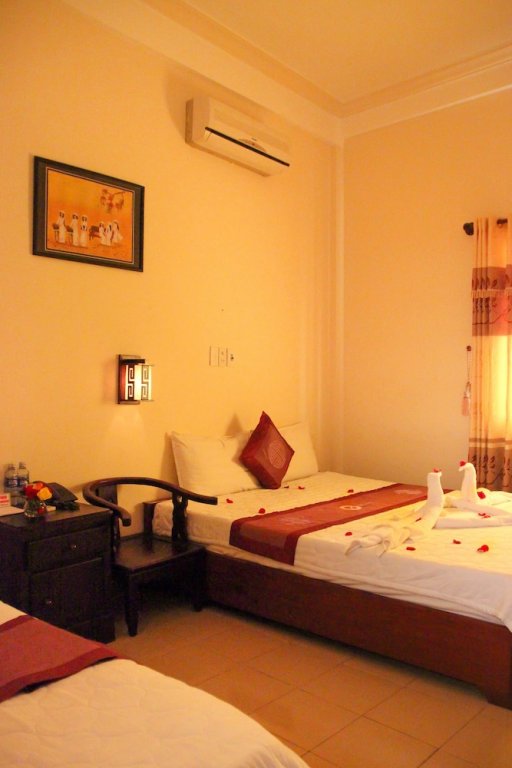 Фото Cozy Hue Hotel