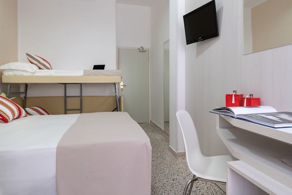 Фото Hotel Maria Serena