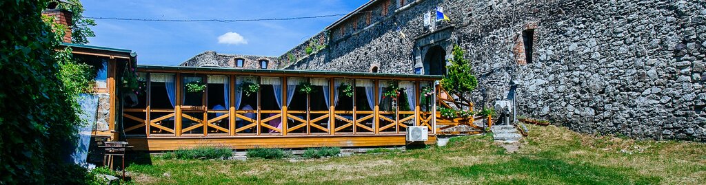 Restaurant Restoran Uzhgorodsky zamok, Uzhhorod, photo