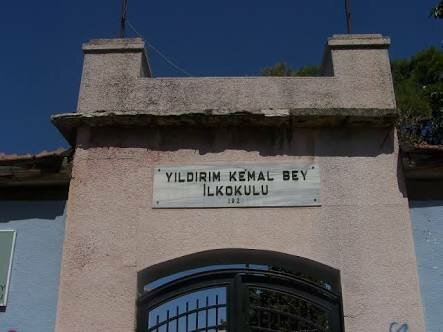 Primary school Konak Yildirim Kemal Bey Primary School, Izmir, photo