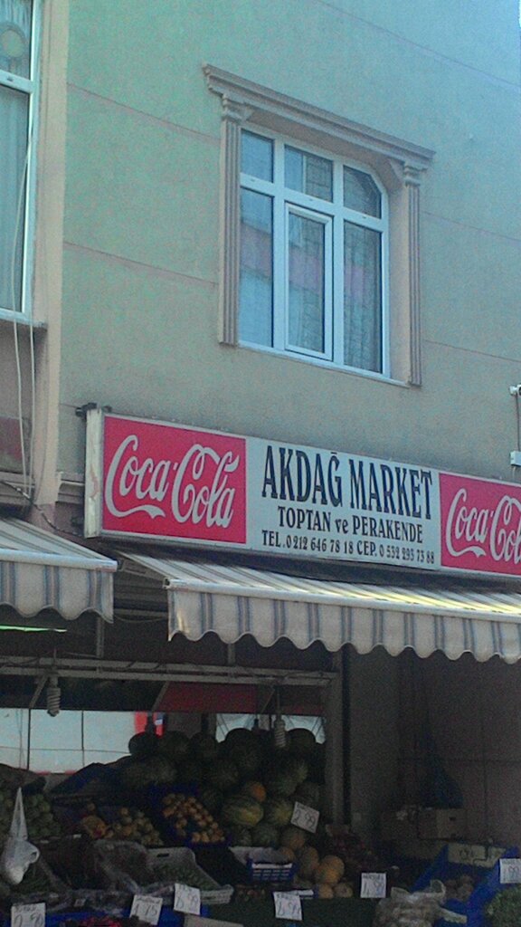 Market Akdağ Market, Esenler, foto