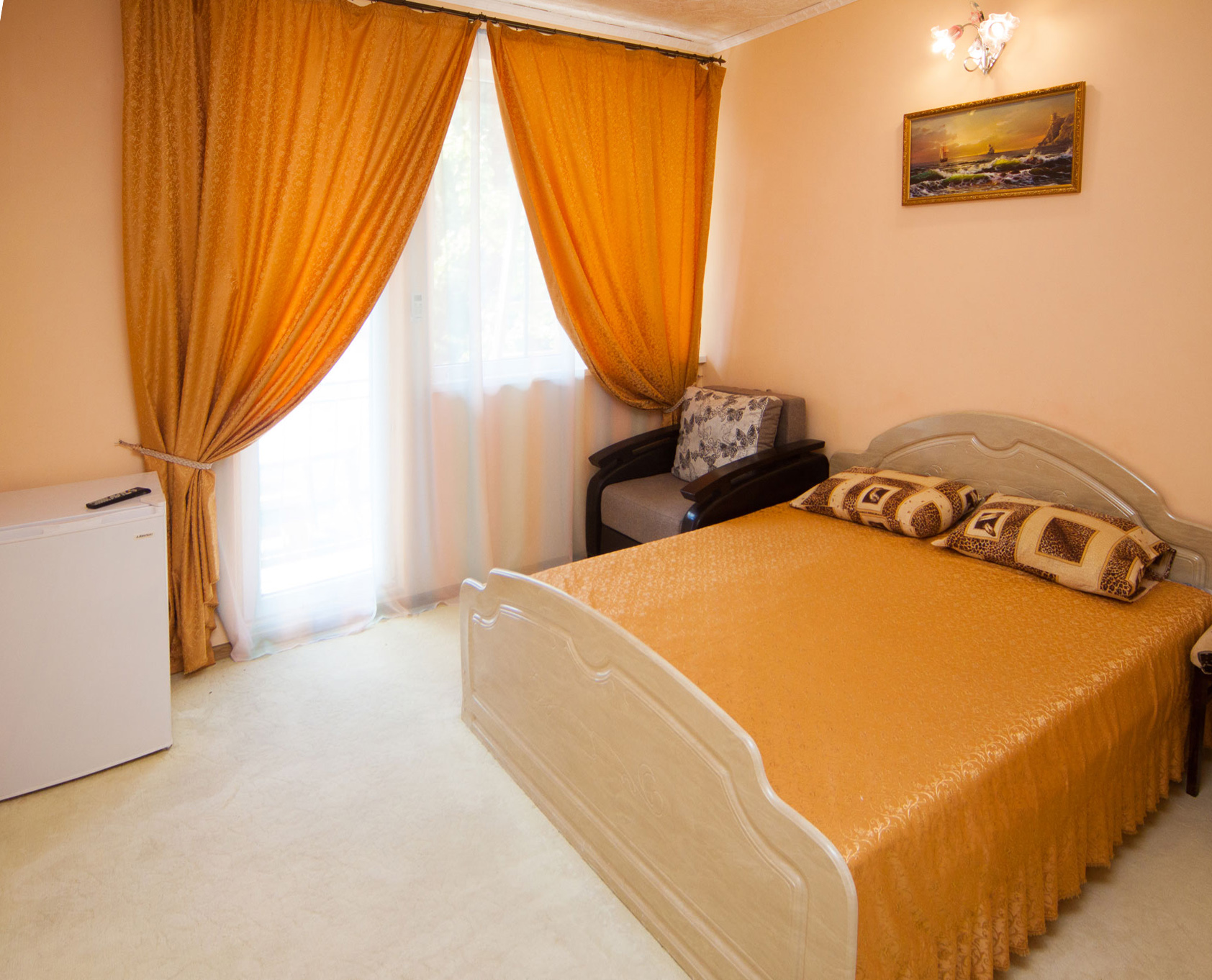 Фото отеля 1