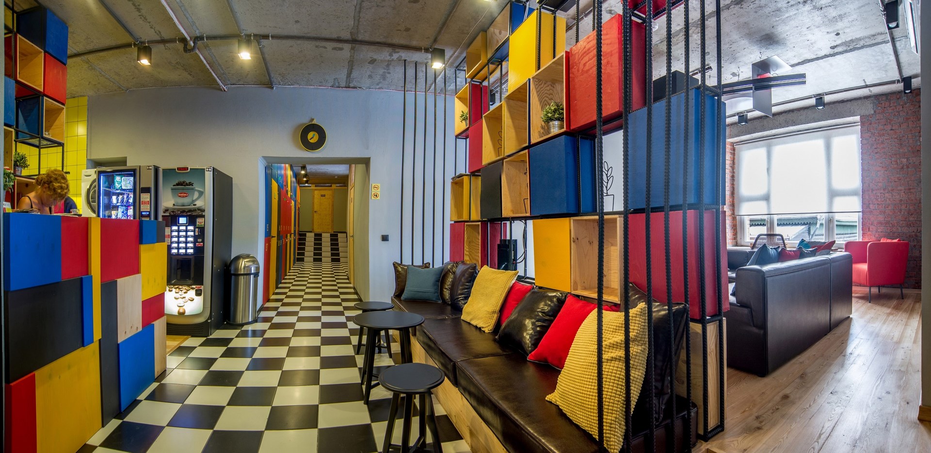 Фото отеля 2