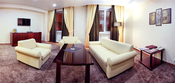 Фото Бенефит Плаза