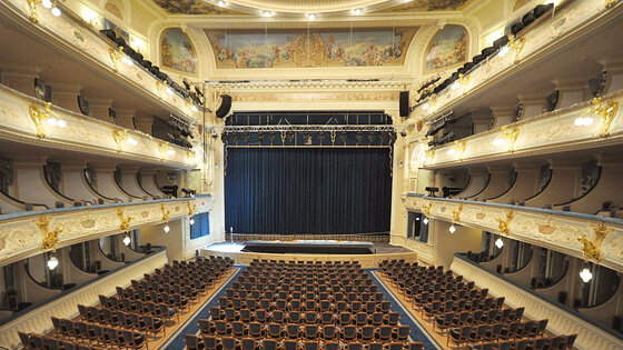 Theatre Bolshoy dramatichesky teatr imeni G.A. Tovstonogova, Saint Petersburg, photo