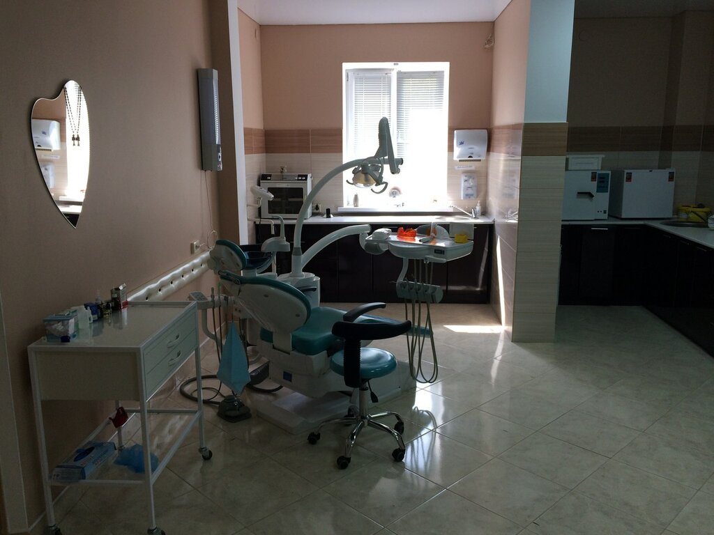 Фото: Денталюкс+, стоматологическая клиника, ул. Гагарина, 48, Лениногорск - Янд