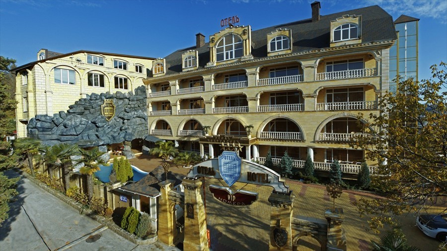 Фото отеля 2